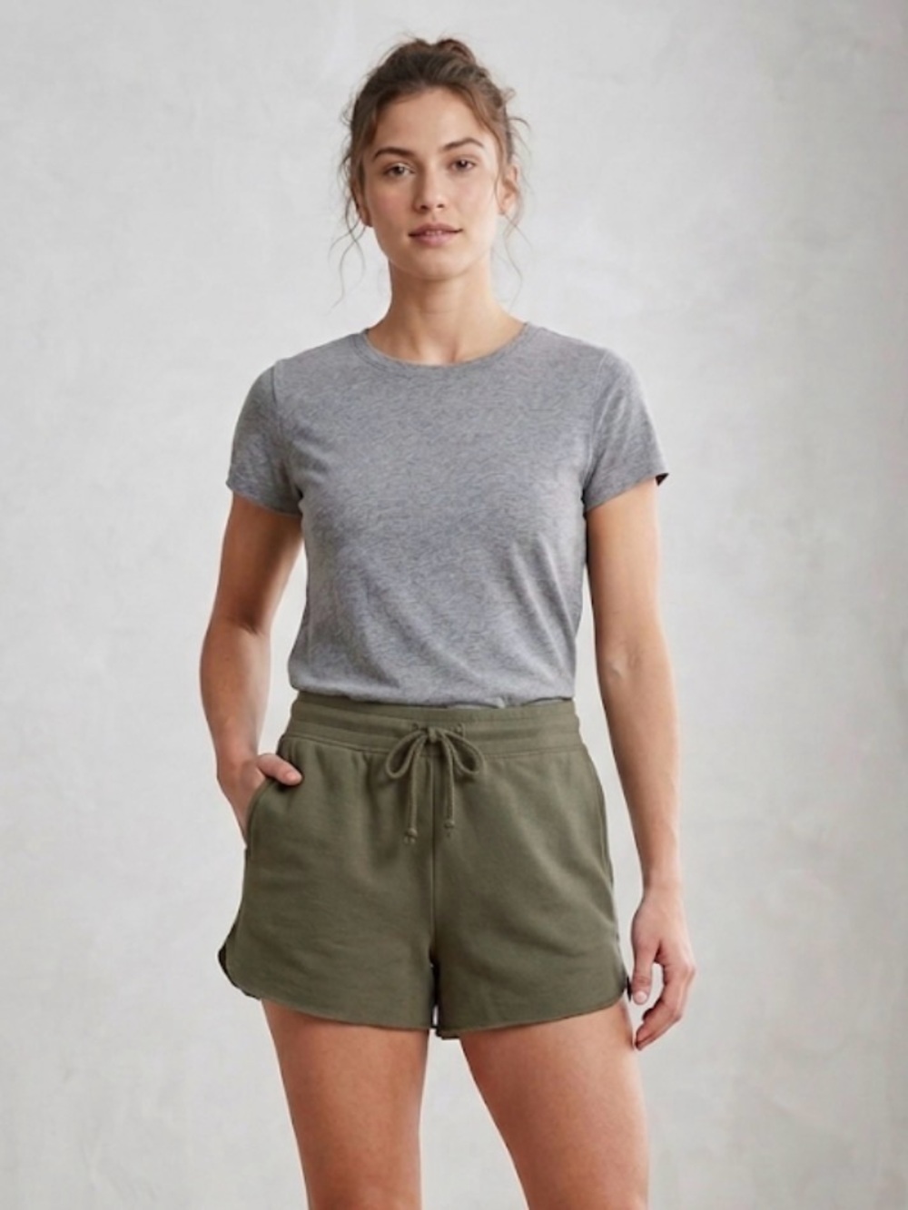 WILD FABLE High-Rise Dolphin Shorts, Women’s M, Olive Green